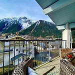Chamonix Central Ski & Panoramic View - Happy Rentals